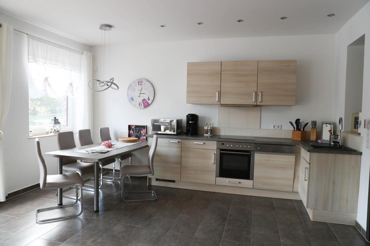 Holidayhaus-Luetsche / Wohnung Schmuecke Frankenhain Luaran gambar